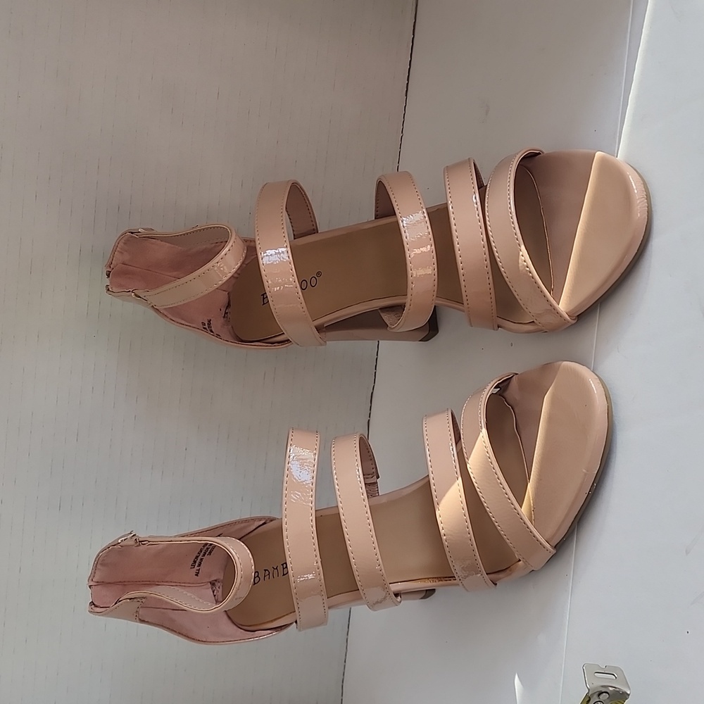 SALE for $9 NEW Faux Patent Leather Chunky Heel